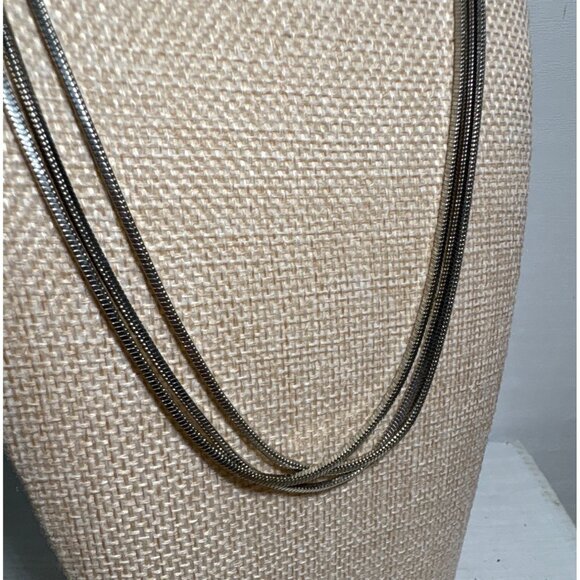 Triple Strand Necklace Silver Tone With Decorative Barrel Clasp 18" - Picture 2 of 5